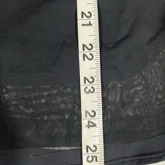 Lululemon Black Women's Tank Top - Picture 7 of 8